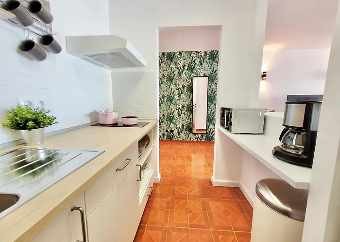 Ocean Surf Studio By Tor