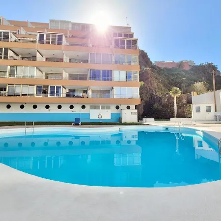 Ocean Surf Studio By Tor * Puerto de la Cruz (Tenerife)