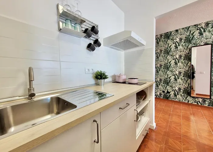 Ocean Surf Studio By Tor * Puerto de la Cruz (Tenerife)