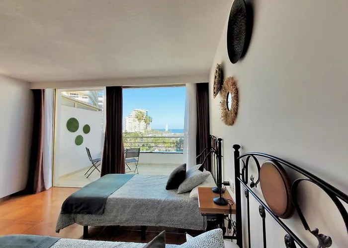 Ocean Surf Studio By Tor * Puerto de la Cruz (Tenerife)