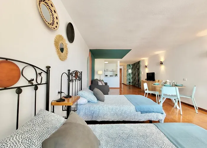 Ocean Surf Studio By Tor * Puerto de la Cruz (Tenerife)